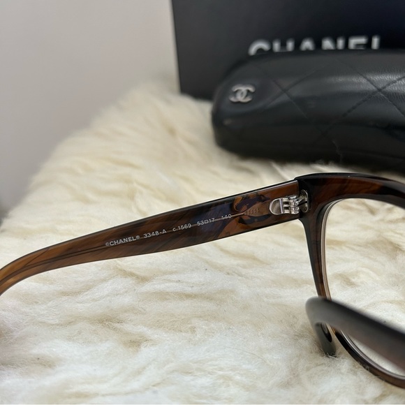 CHANEL Glasses - Picture 4 of 5